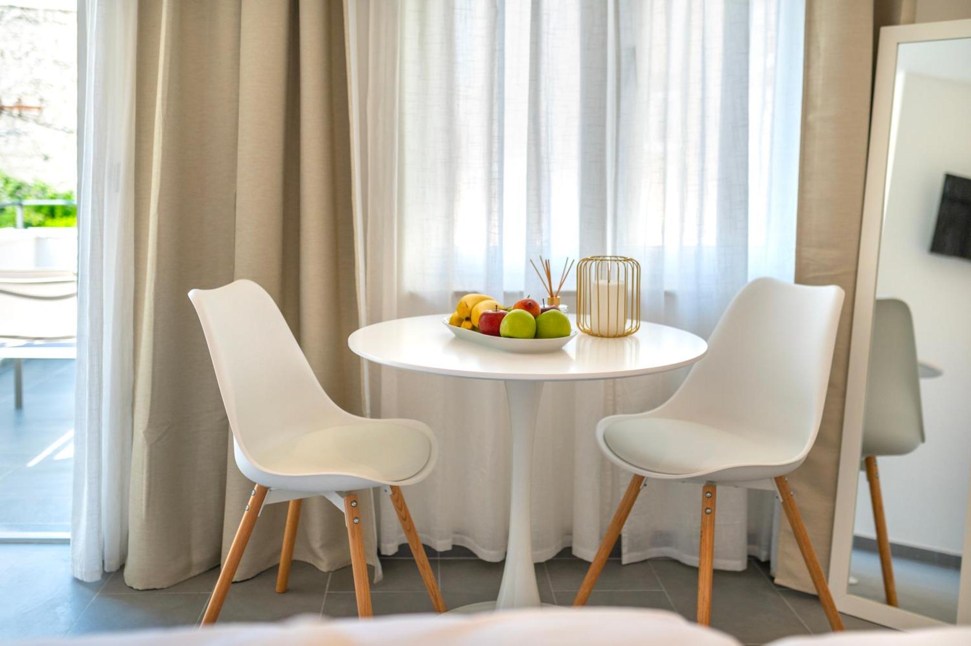 City Break Studio Apartments Šibenik Kültér fotó
